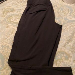 Lululemon mens sz M Kung foo pant